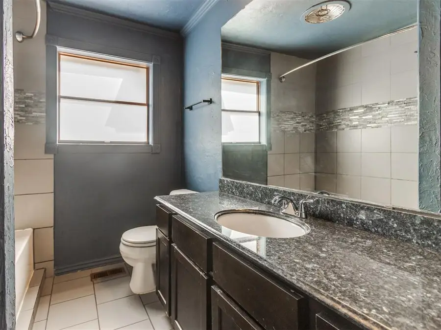 4205 NW 11th Street, Oklahoma City, OK 73107 - #3
