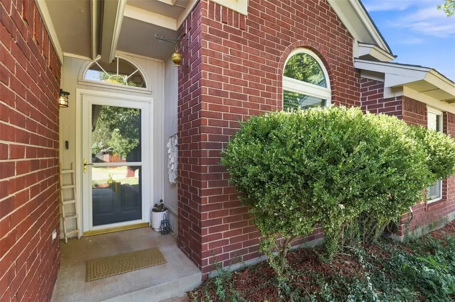 10708 NW 35th Street, Yukon, OK 73099 - #2