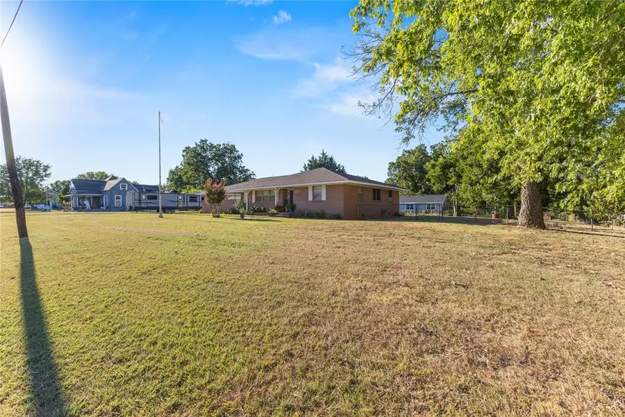 506 E Schmid Street, Wynnewood, OK 73098 - #2