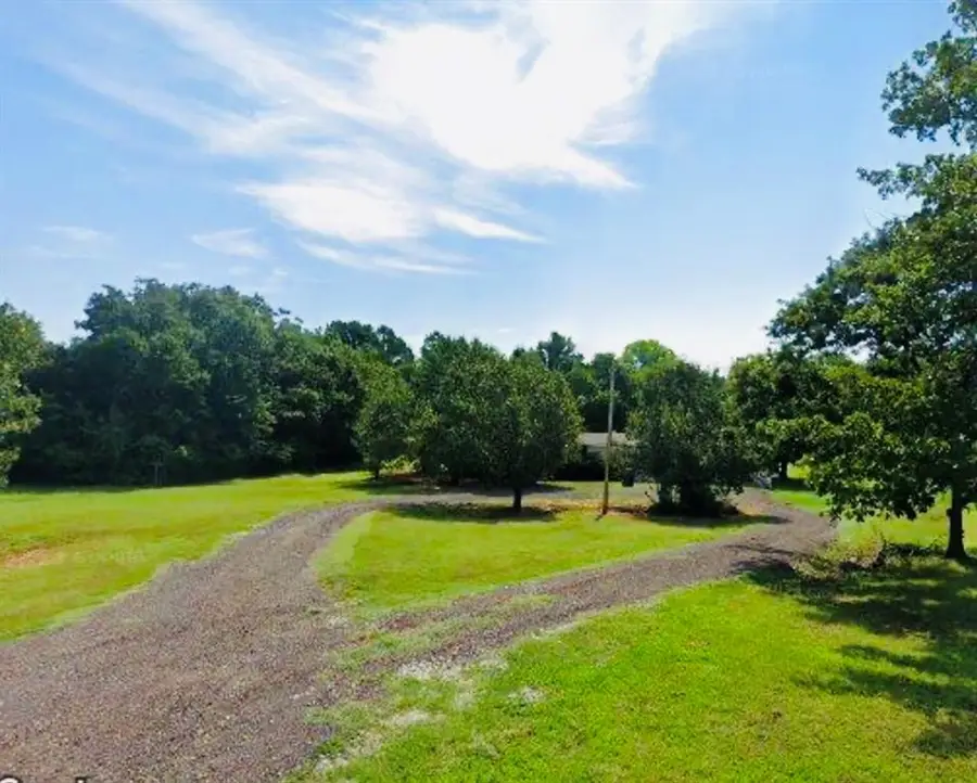 9100 Hollow Road, Newalla, OK 74857 - #2