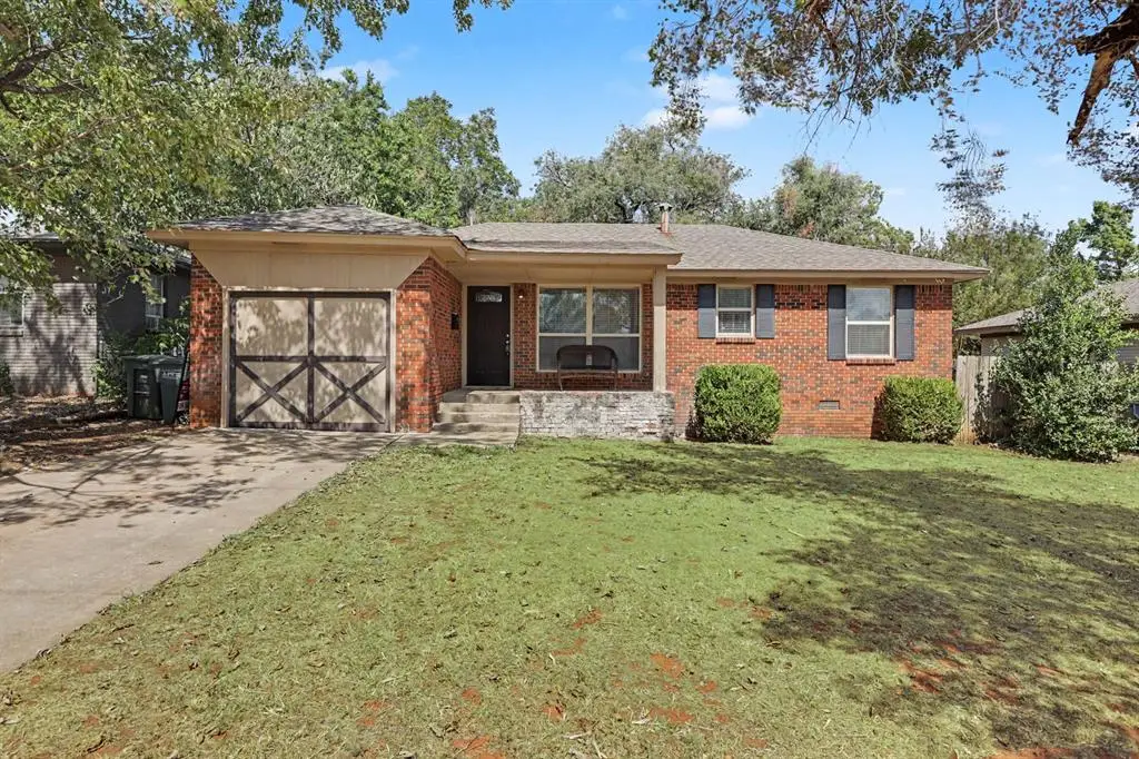 47 E 14th Street, Edmond, OK 73034 - #1