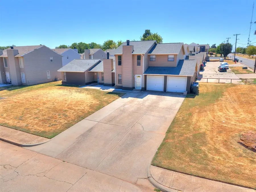 1022 N Chowning Avenue, Edmond, OK 73034 - #3