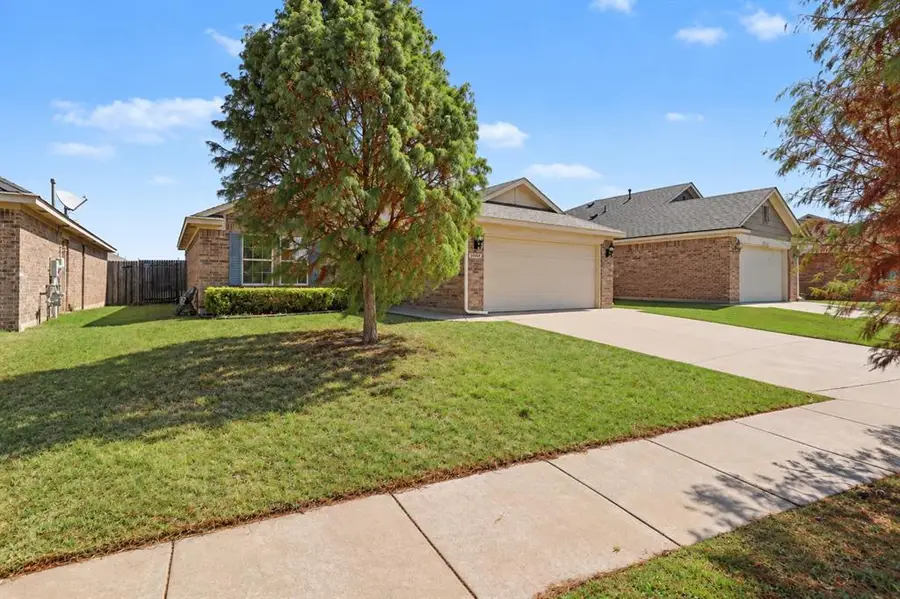 19104 Visto Drive, Edmond, OK 73012 - #2