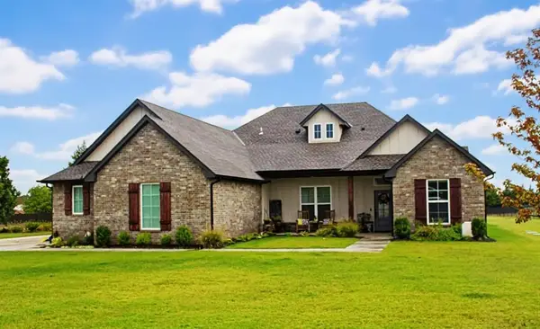 9741 Regado Court, Guthrie, OK 73044