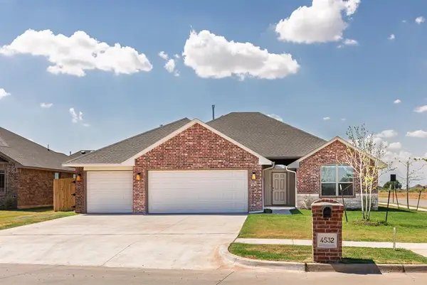 4532 Adobe Court, Yukon, OK 73099