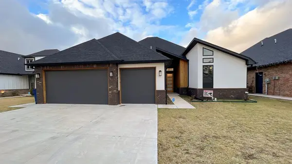 621 E Barajas Terrace, Mustang, OK 73064