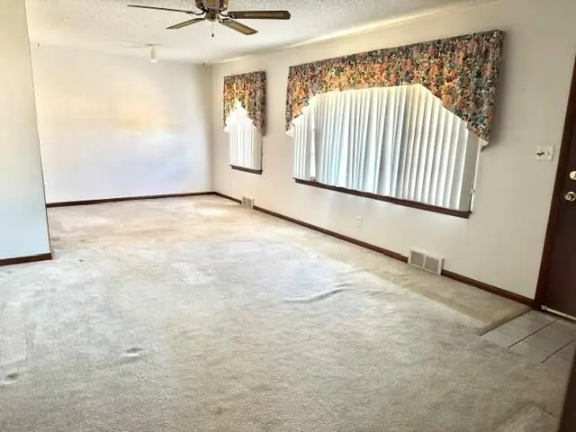 128 W Jarman Drive, Oklahoma City, OK 73110 - #2