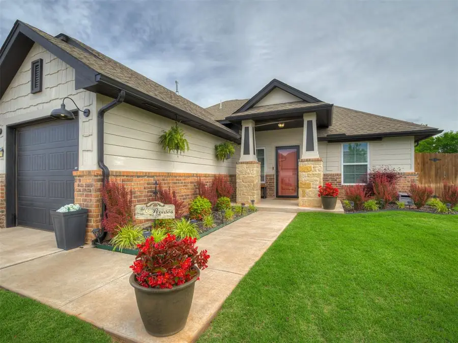 2416 Creek Side Circle, Moore, OK 73160 - #3