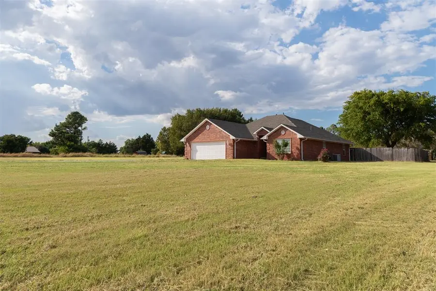 1005 Airport Industrial Road, Pauls Valley, OK 73075 - #2