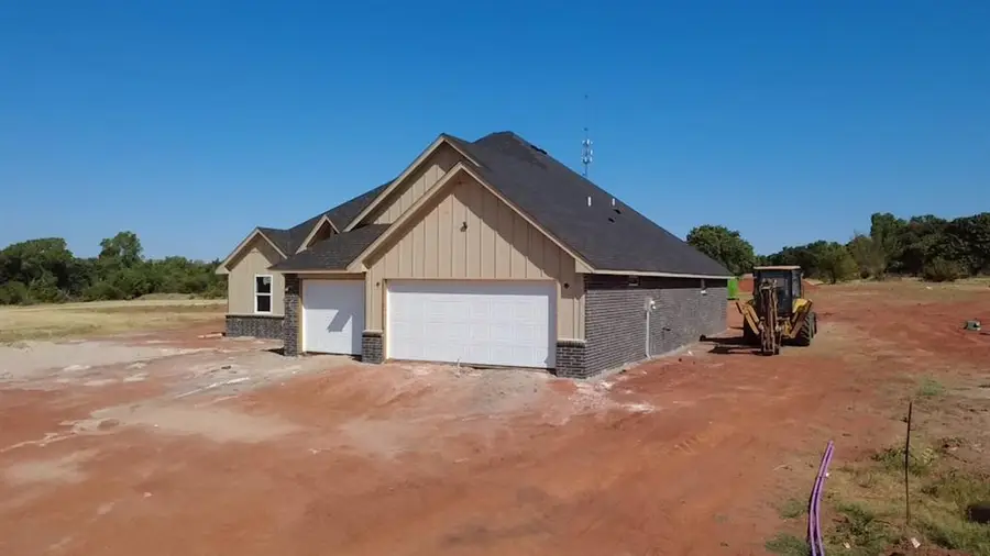 2416 Bear Creek Circle, Blanchard, OK 73010 - #2