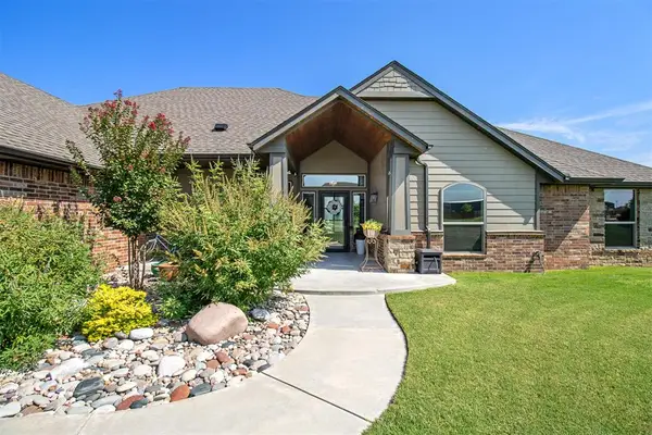 7135 Buck Drive, Tuttle, OK 73089