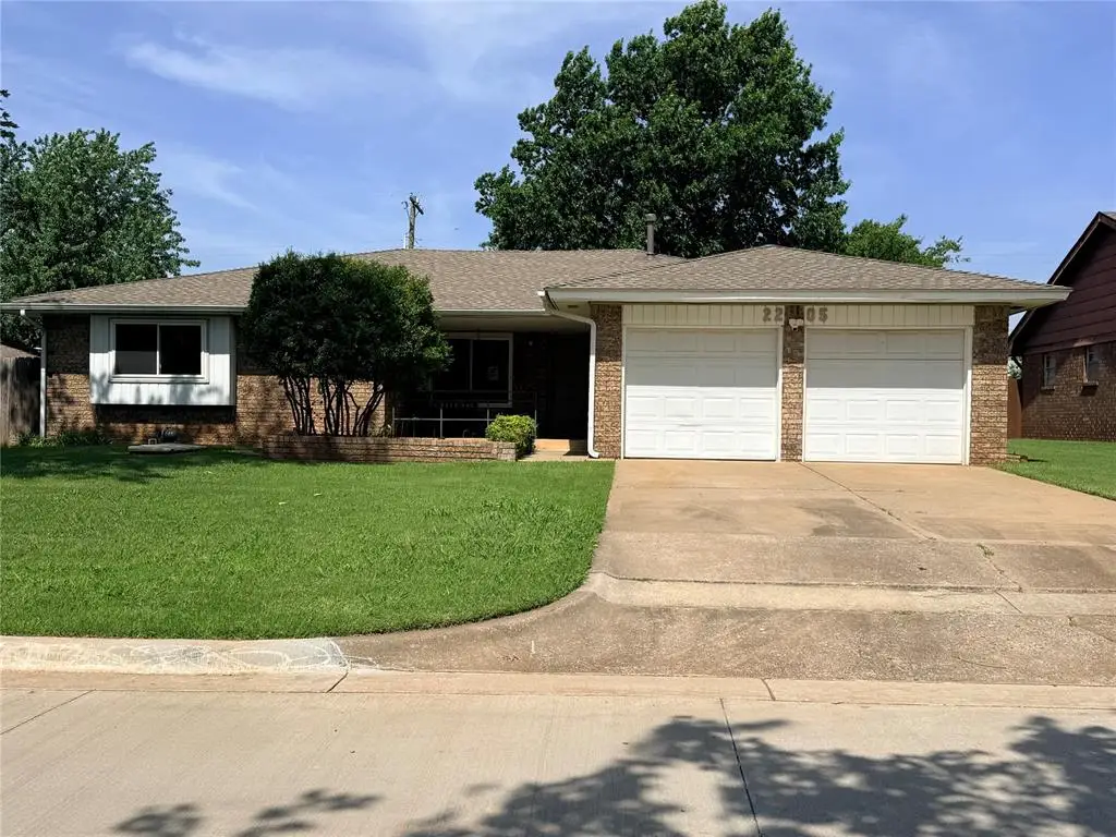 2205 Bellaire Drive, Moore, OK 73160 - #1