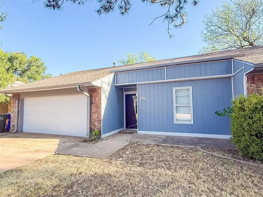 2112 Oakvista Circle, Norman, OK 73071 - #3