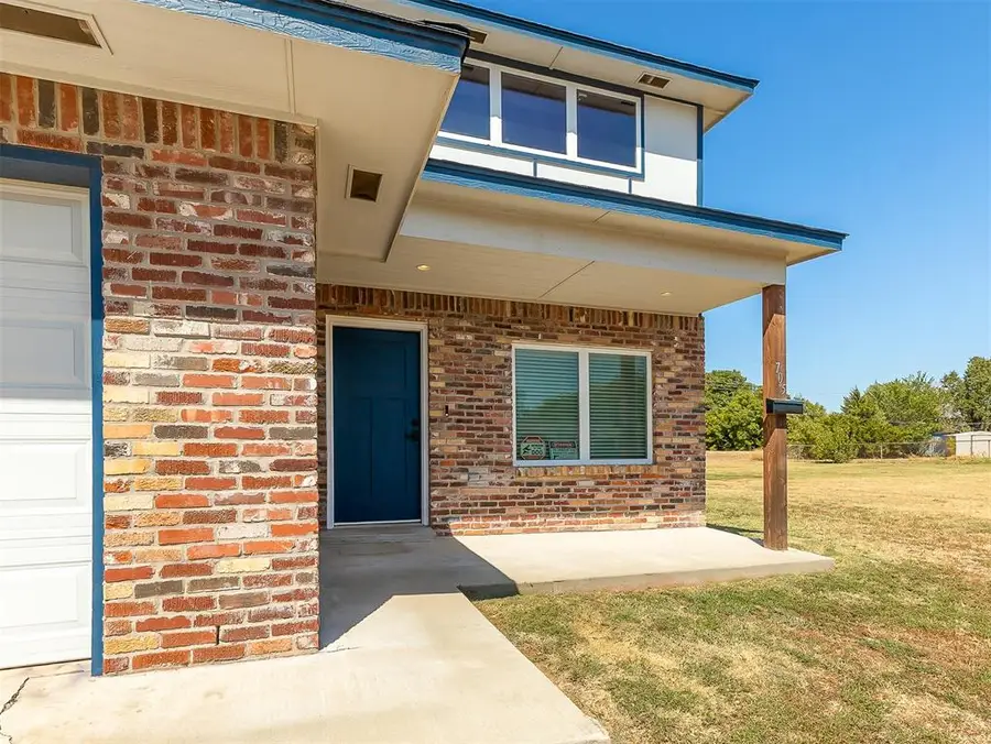705 NE 38th Street, Oklahoma City, OK 73105 - #3