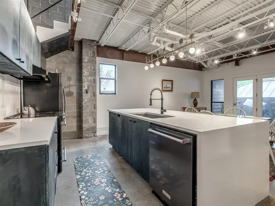 915 NW 7th Street #204, Oklahoma City, OK 73106 - #2