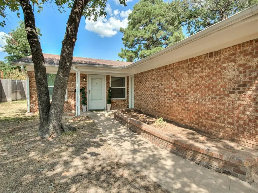 7245 NW 21st Street, Bethany, OK 73008 - #2