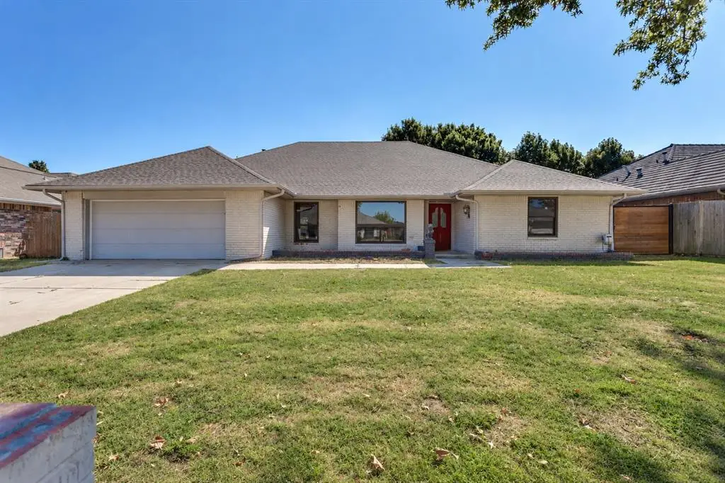 13400 Apple Valley Drive, Oklahoma City, OK 73120 - #1