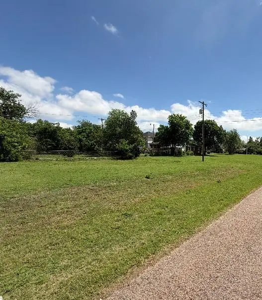 N Mckinley Avenue, Oklahoma City, OK 73118