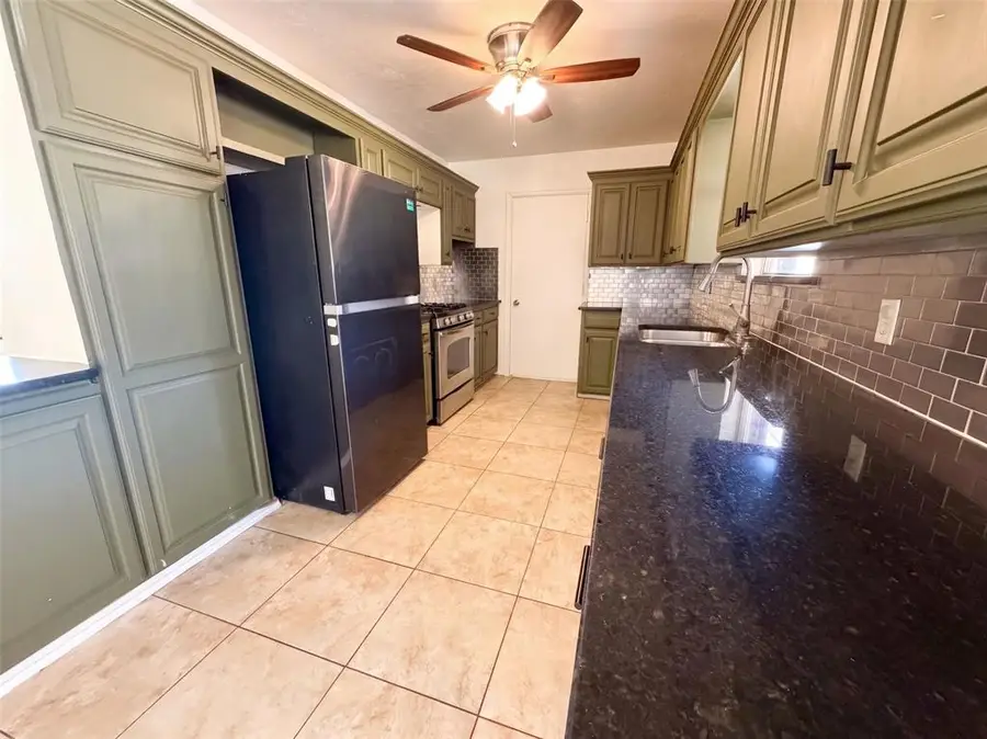 5320 Beverly Drive, Guthrie, OK 73044 - #2
