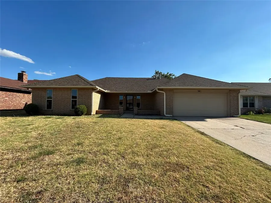 32 Corona Drive, Oklahoma City, OK 73149 - #3