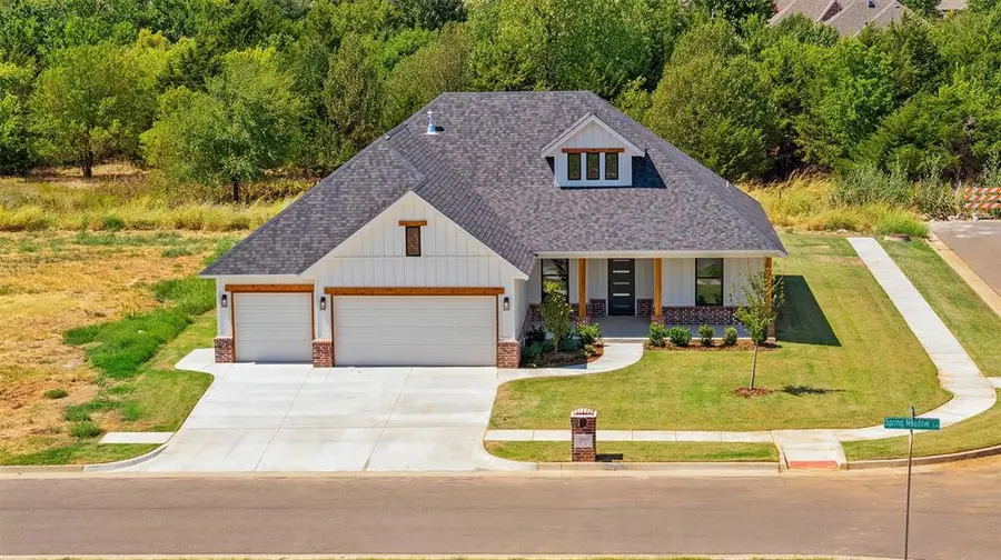 2921 Spring Meadow Lane, Yukon, OK 73099 - #3