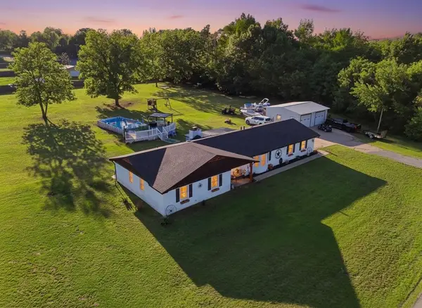 32 S Quail Drive, Ninnekah, OK 73067