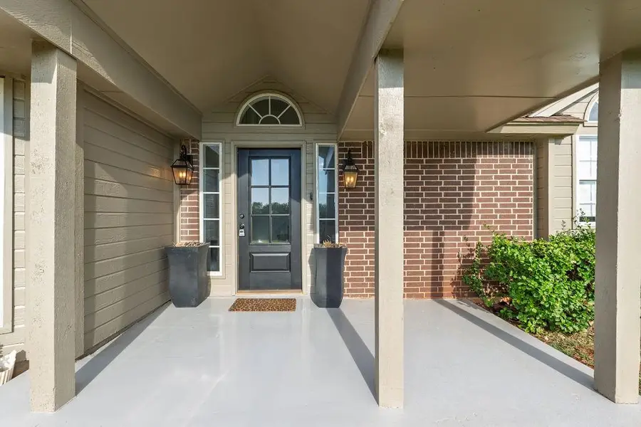 100323 S Shadyoak Drive, Harrah, OK 73045 - #2