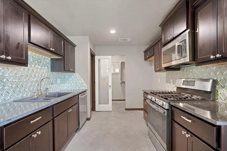 1825 N Myers Terrace, Oklahoma City, OK 73141 - #3