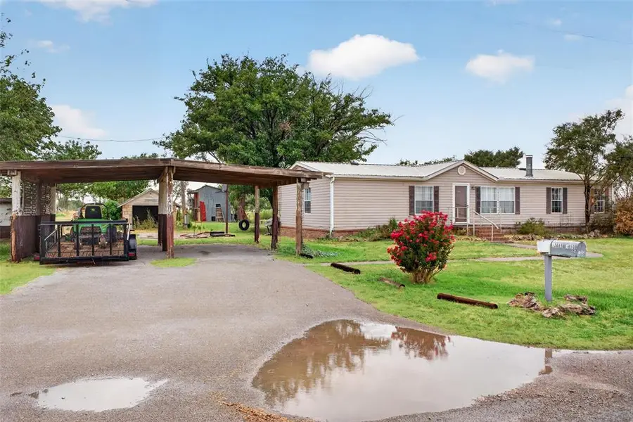 12689 N 1850 Road, Sayre, OK 73662 - #3