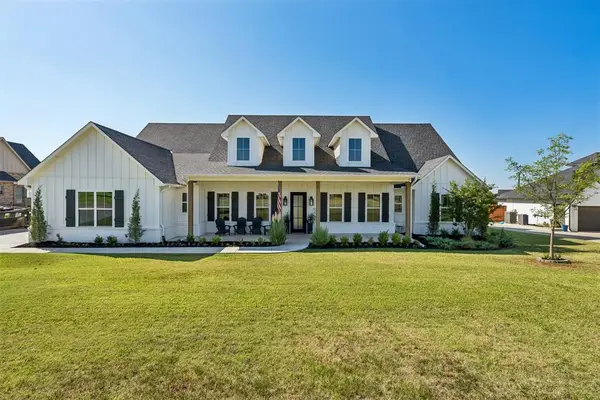330 Old Farm Road, Edmond, OK 73034