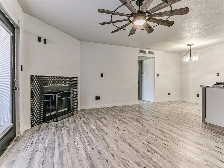 3000 Chautauqua Avenue #112, Norman, OK 73072 - #3
