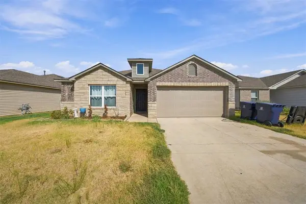 4212 Olivia Street, Mustang, OK 73064