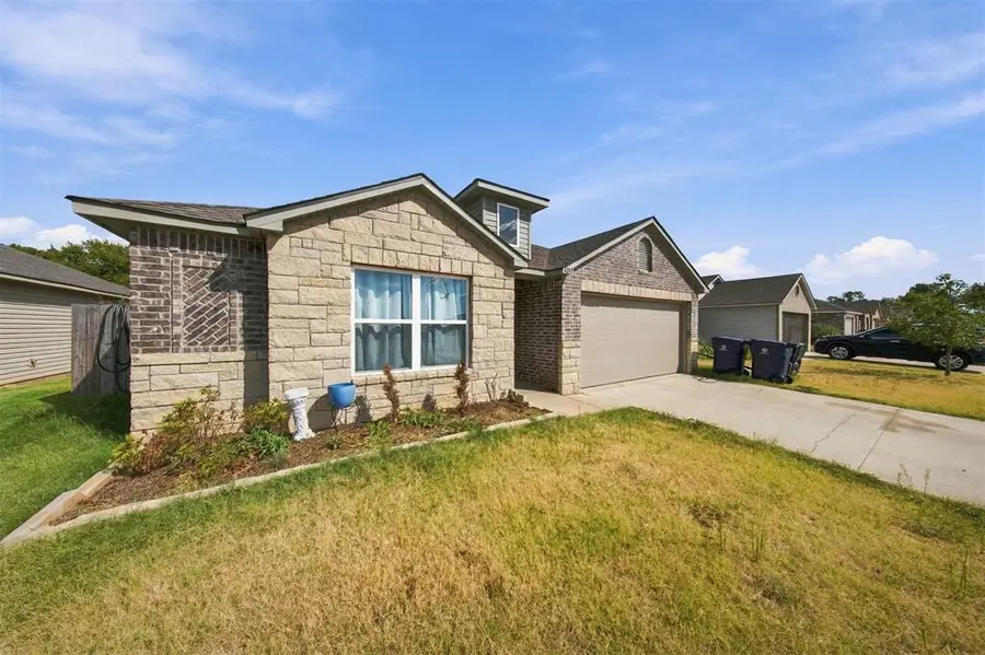 4212 Olivia Street, Mustang, OK 73064 - #2