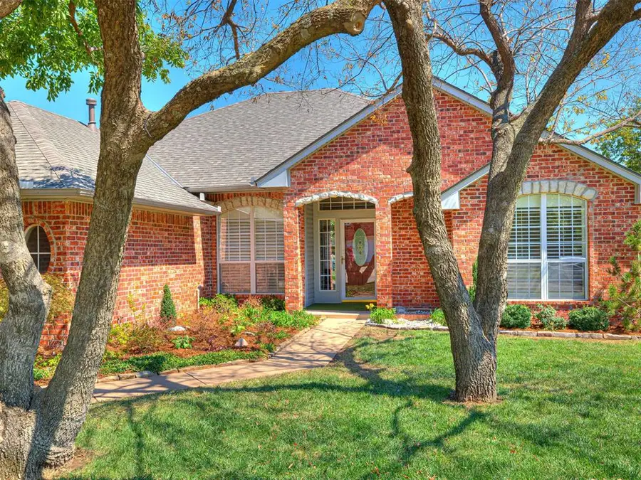 15208 Grand Parke Drive, Edmond, OK 73013 - #2