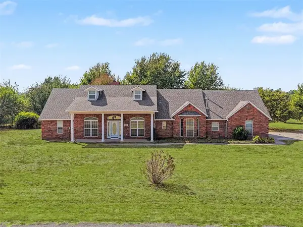 803 Timberland Way, Tuttle, OK 73089