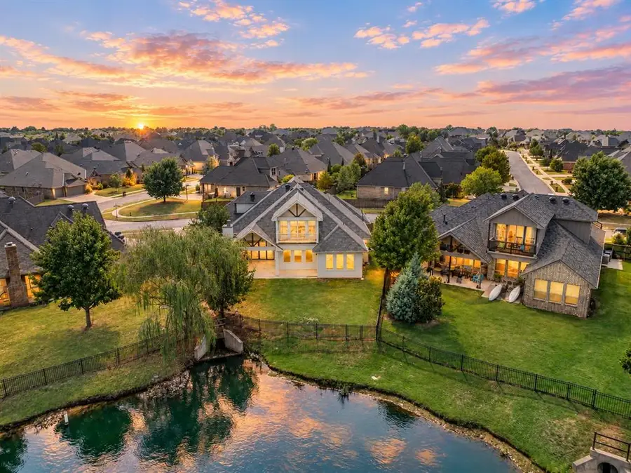 15400 Kestral Park Court, Edmond, OK 73013 - #2