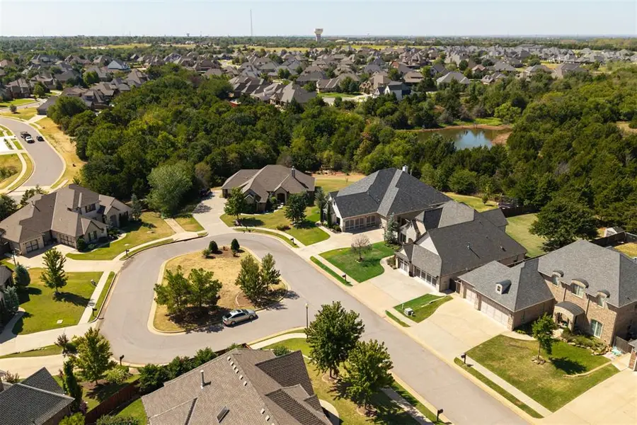 5317 Gateway Bridge Court, Edmond, OK 73034 - #2