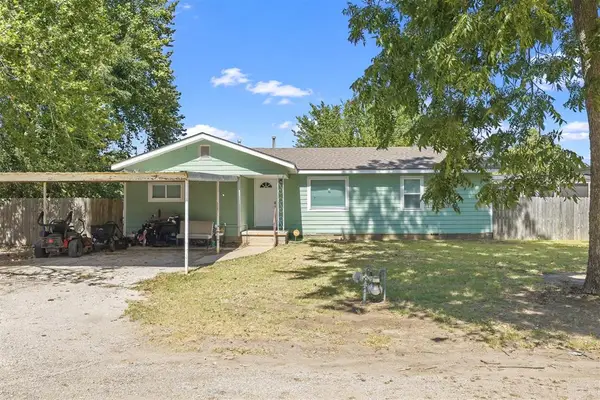 302 W E Street, Elmore City, OK 73433