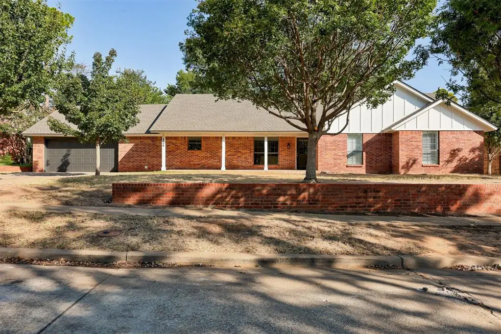 3809 Cedarbrook Drive, Norman, OK 73072 - #1