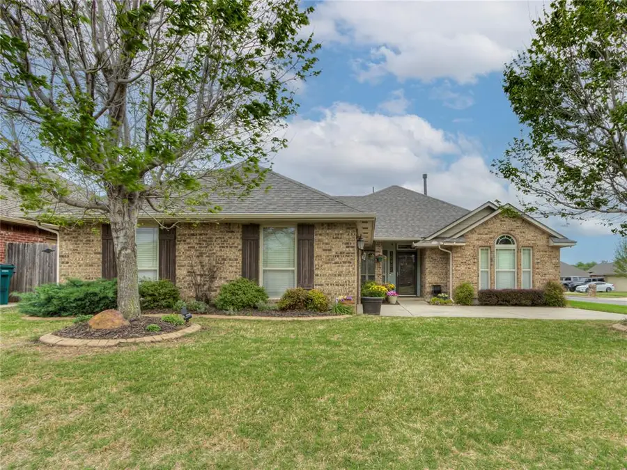 10901 SW 31st Street, Yukon, OK 73099 - #2