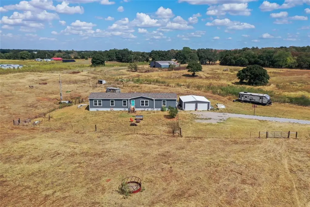 10655 192nd Street, Lindsay, OK 73052 - #1