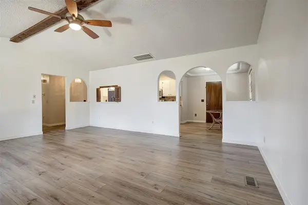 1242 Birkenhead Road, Yukon, OK 73099