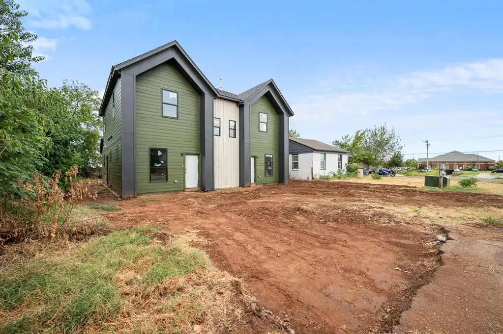 820 W 2nd Street, Edmond, OK 73003 - #1