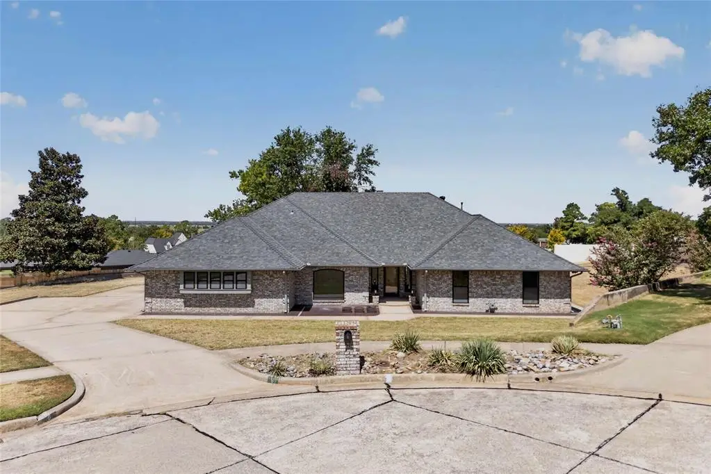 6 Pebble Creek Road, Norman, OK 73072 - #1