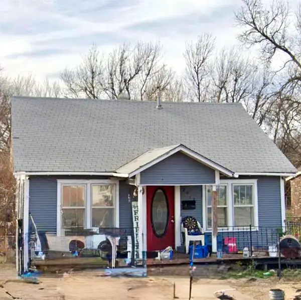 2012 S 13th Street, Chickasha, OK 73018