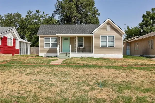 414 E Perkins Avenue, Guthrie, OK 73044