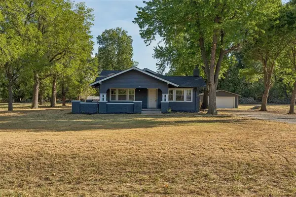 401 E Van Buren Street, Crescent, OK 73028