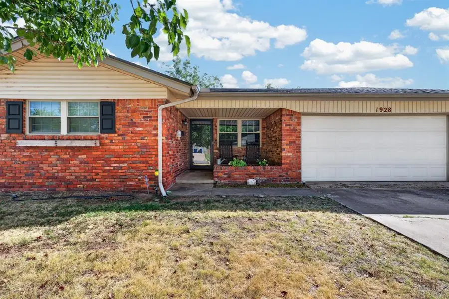 1928 Lanesboro Drive, Oklahoma City, OK 73120 - #2