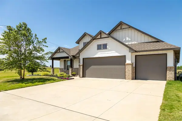 704 Side Track Road, Yukon, OK 73099