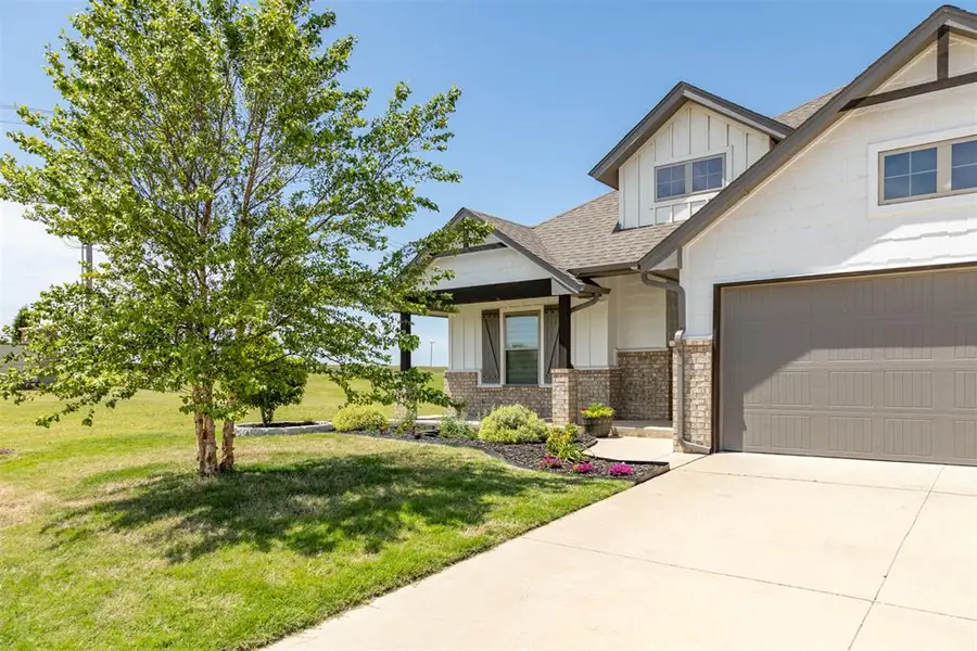 704 Side Track Road, Yukon, OK 73099 - #3
